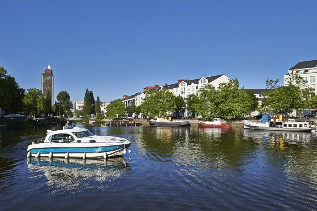 From the Castles of the Erdre to Île aux Pies gallery image
