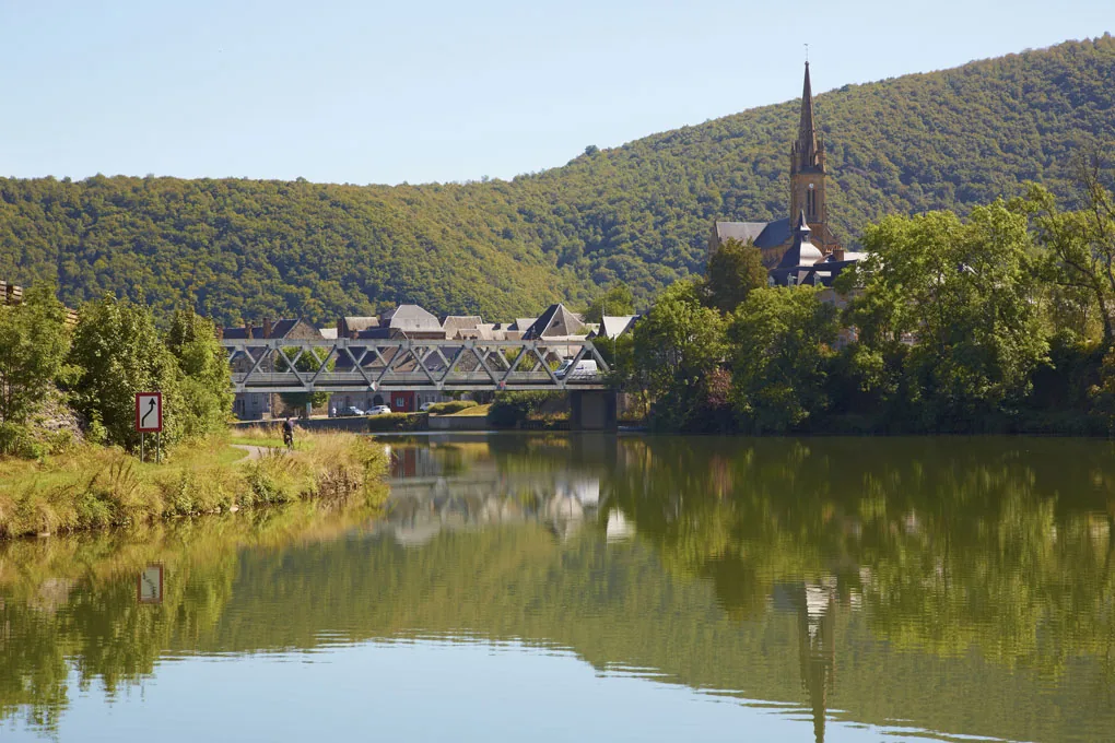 Pont-à-Bar – Wasserstraßenknotenpunkt im Herzen der Ardennen