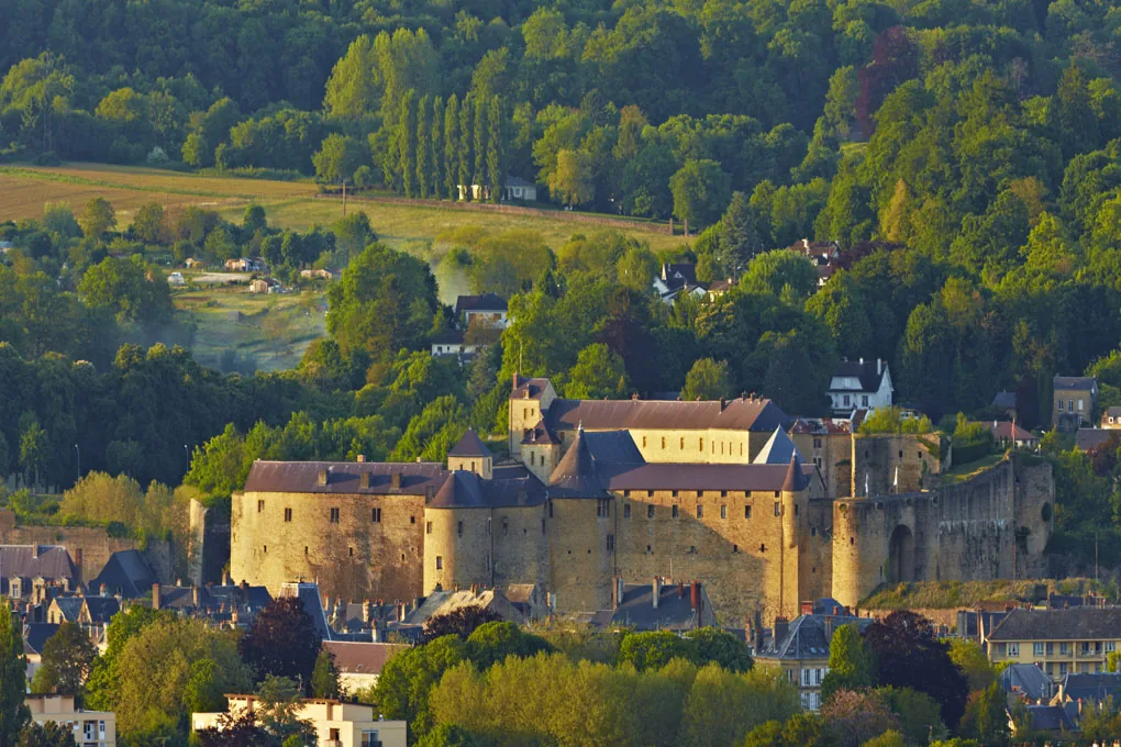 Sedan – historische Stadt im Herzen der Ardennen