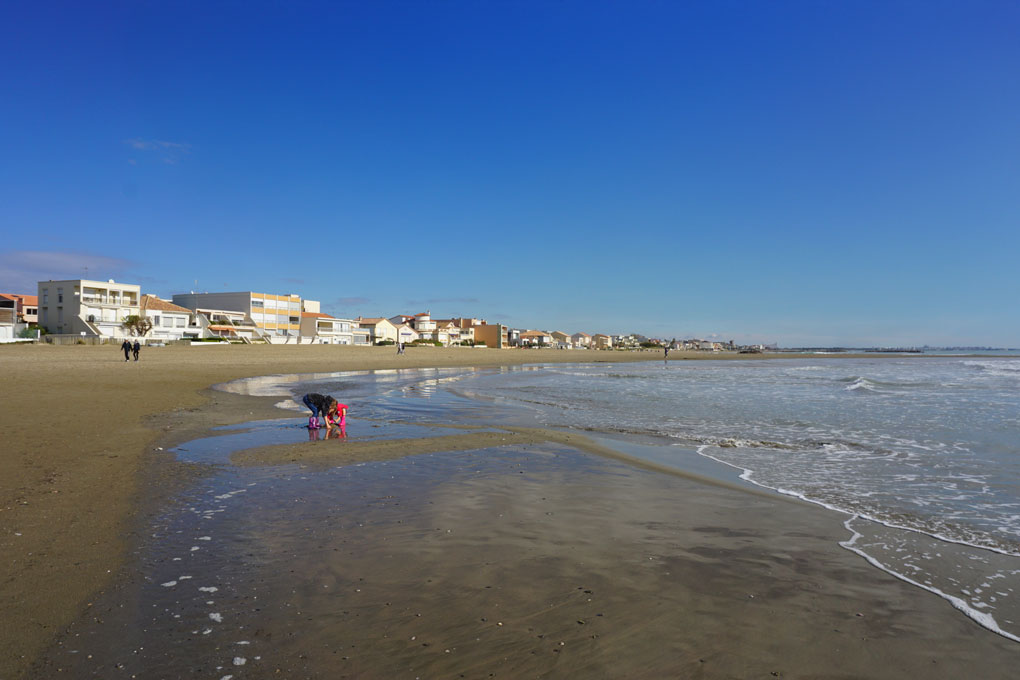 Austern, Picpoul und Meeresbad gallery image