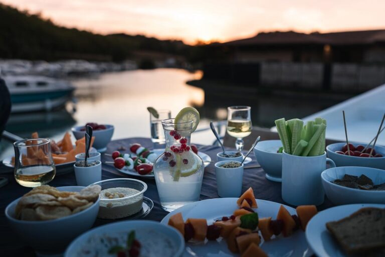 Gastronomie und Meeresbad