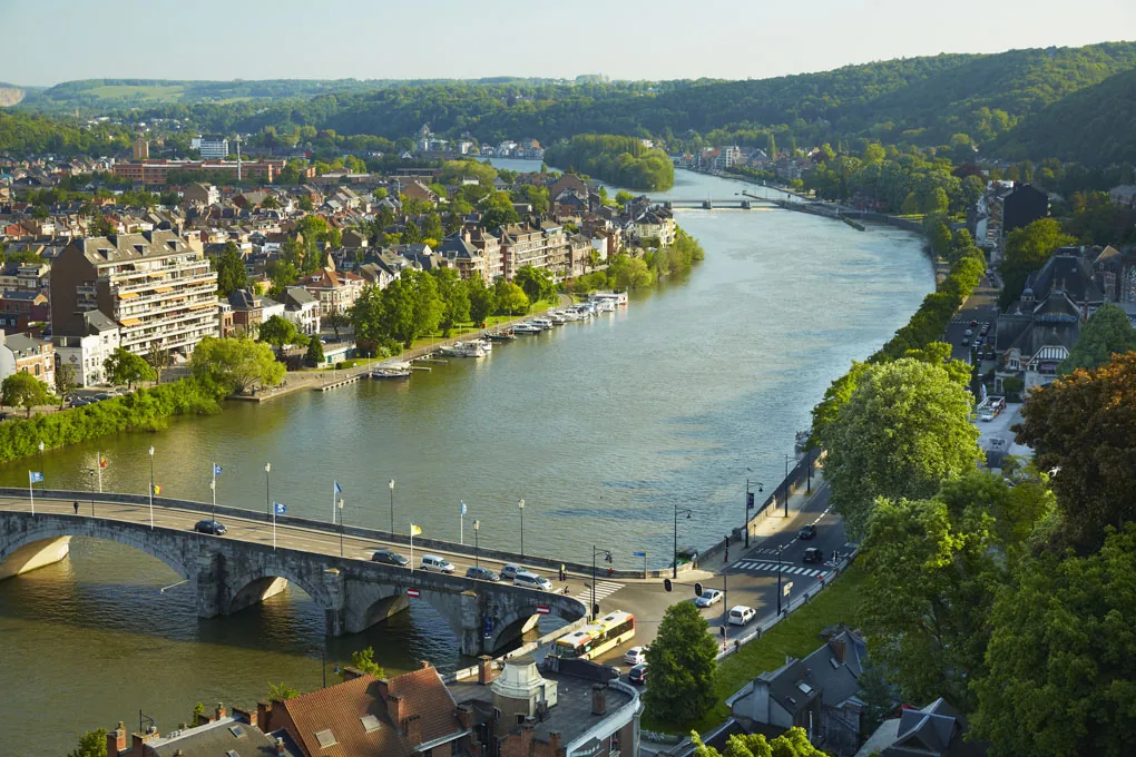 Ein bohèmehaftes Flussleben gallery image