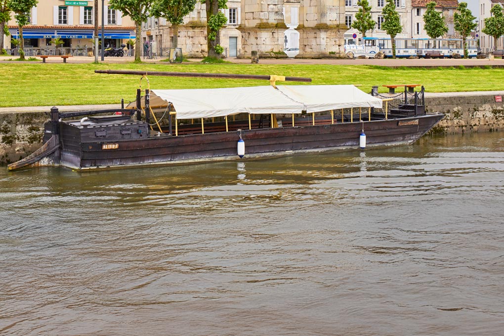 Au pays des Gabarres gallery image