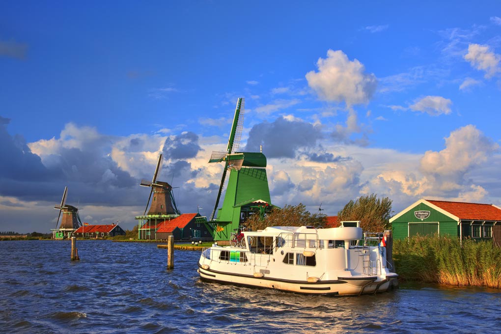 Windmills, waterways and Dutch wonders