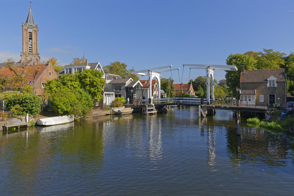 Charming bridges and Dutch villages