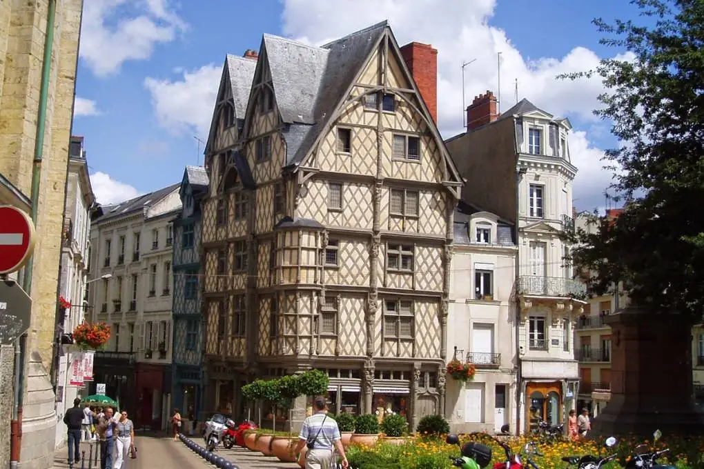 La Suze-sur-Sarthe