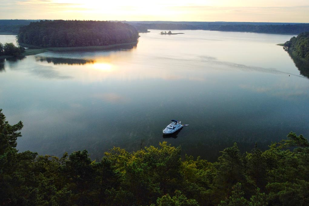 Im Herzen der Müritz-Seen und Wälder gallery image
