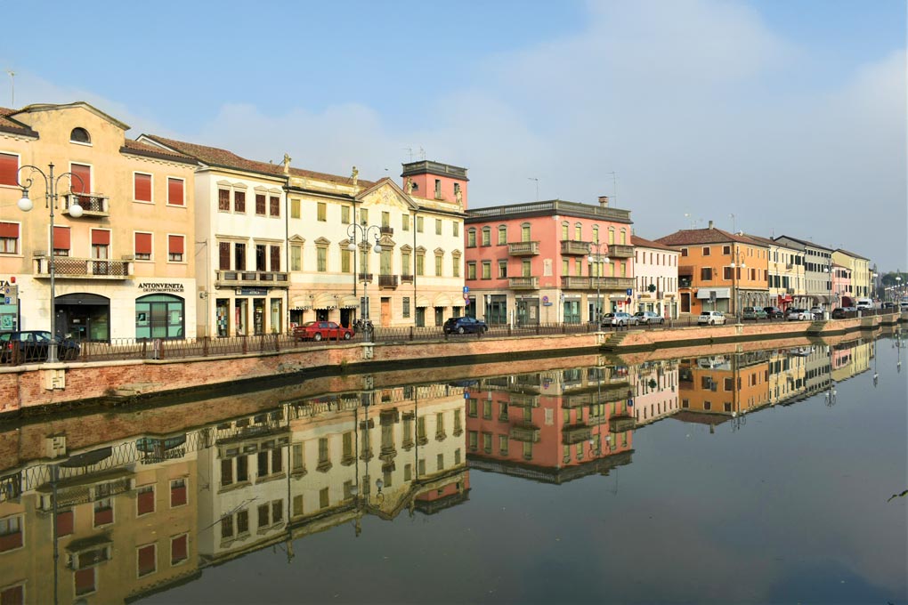 Sailing the Po: discover Italy’s green heart by houseboat