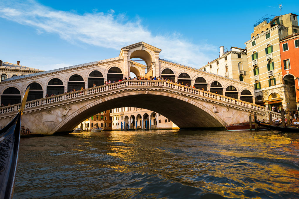 Romantic Getaway gallery image