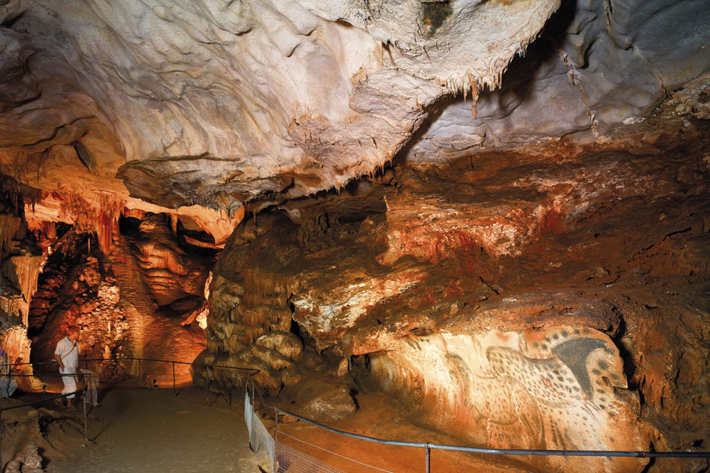 Larnagol : escale sur le Lot à la découverte de la grotte du Pech Merle