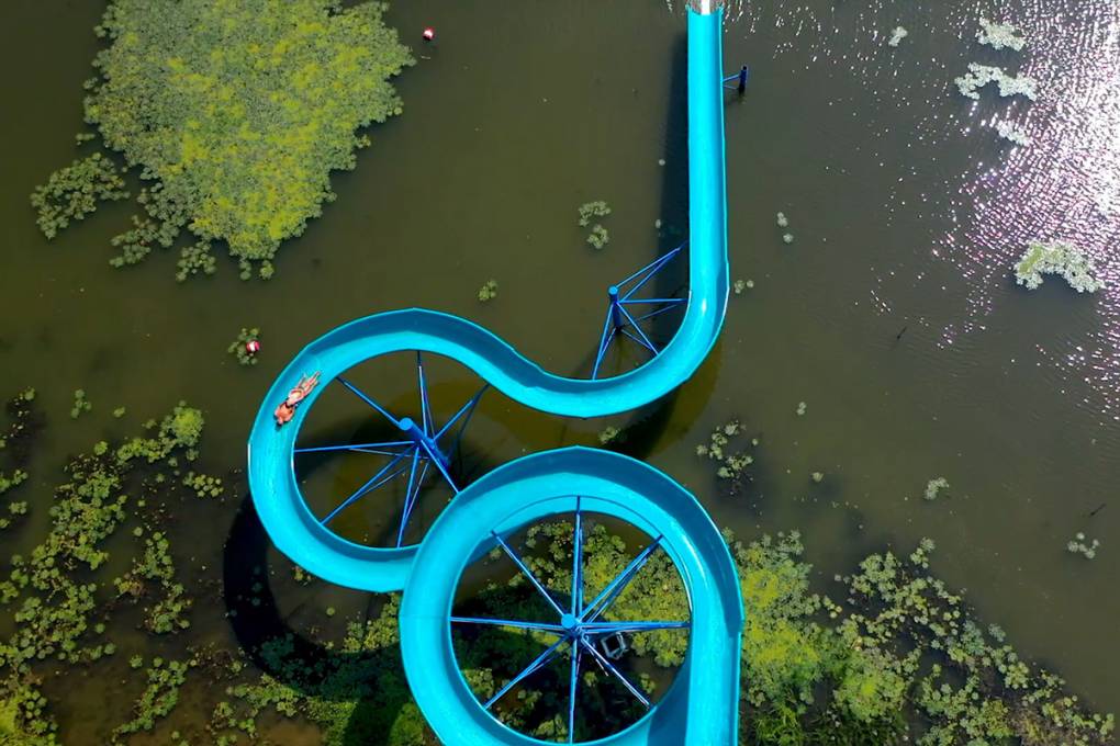 Between Vineyards and Warm Waters gallery image