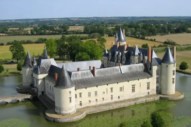 Capital and Landscapes of Anjou