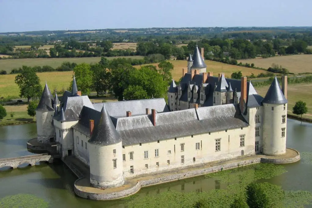 Capital and Landscapes of Anjou