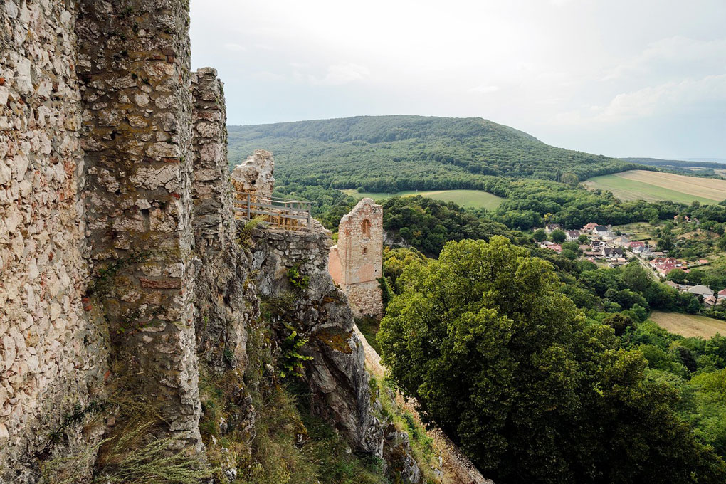 Castles and Vineyards of the Saale gallery image