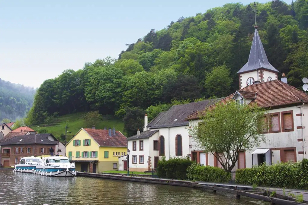 Natur und historisches Erbe gallery image