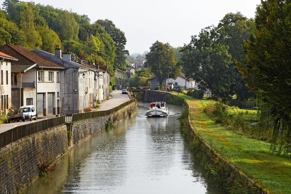 Discover Clamecy, the former capital of timber floating
