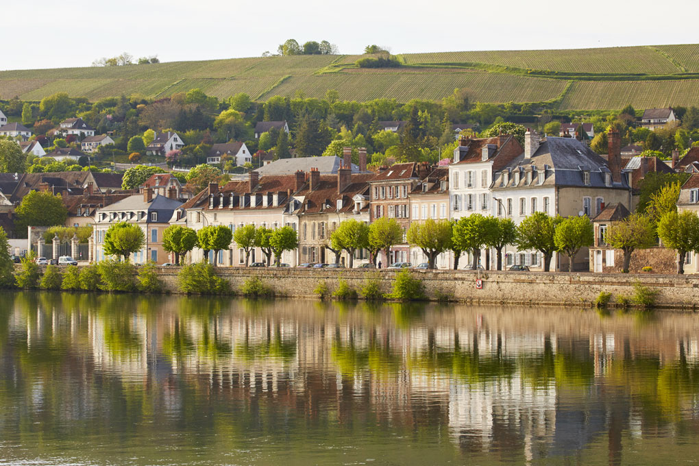 Châtel-Censoir – der Charme am Ufer der Yonne
