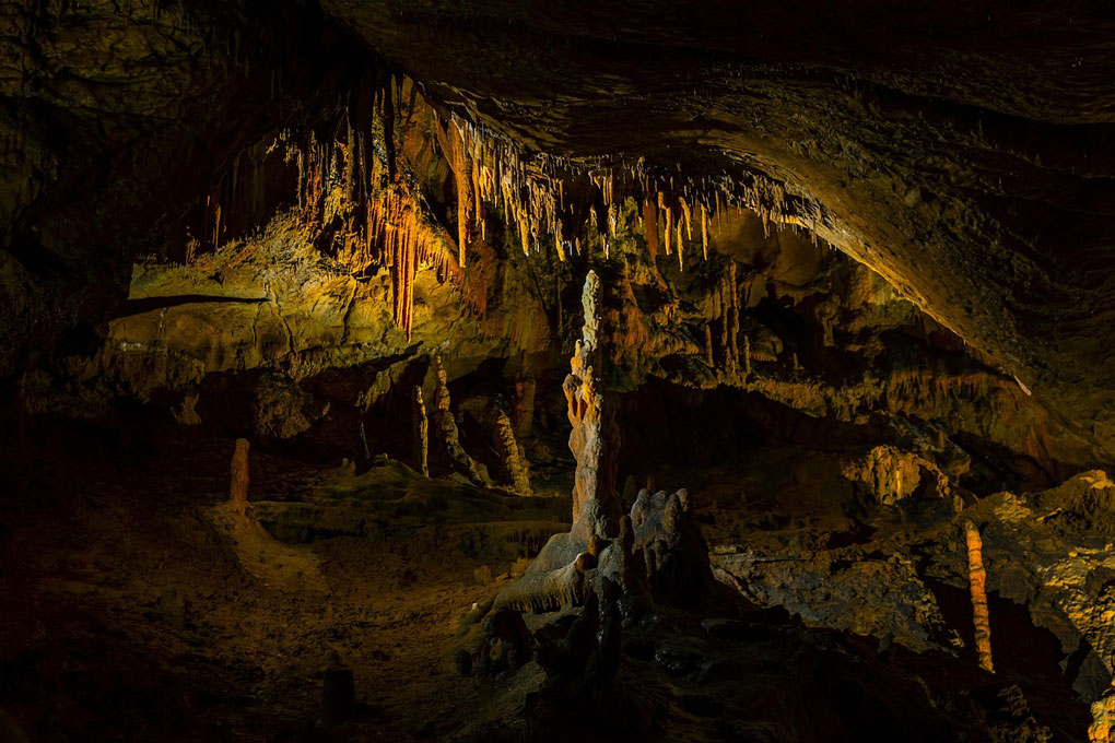 Osselle Cave