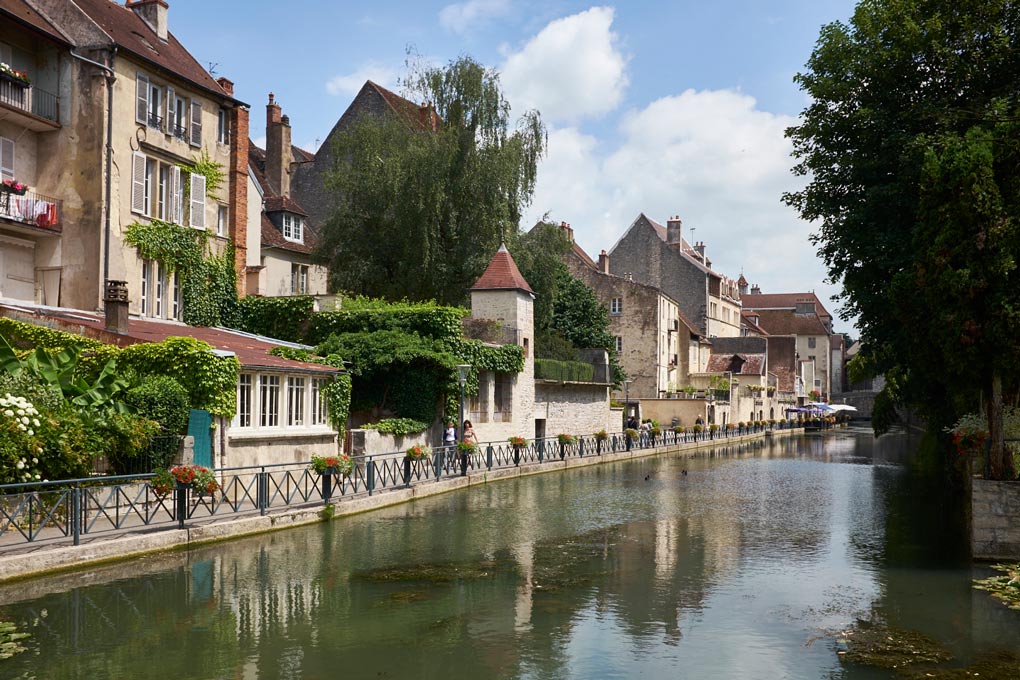 Dole entdecken – das kleine Venedig der Franche-Comté