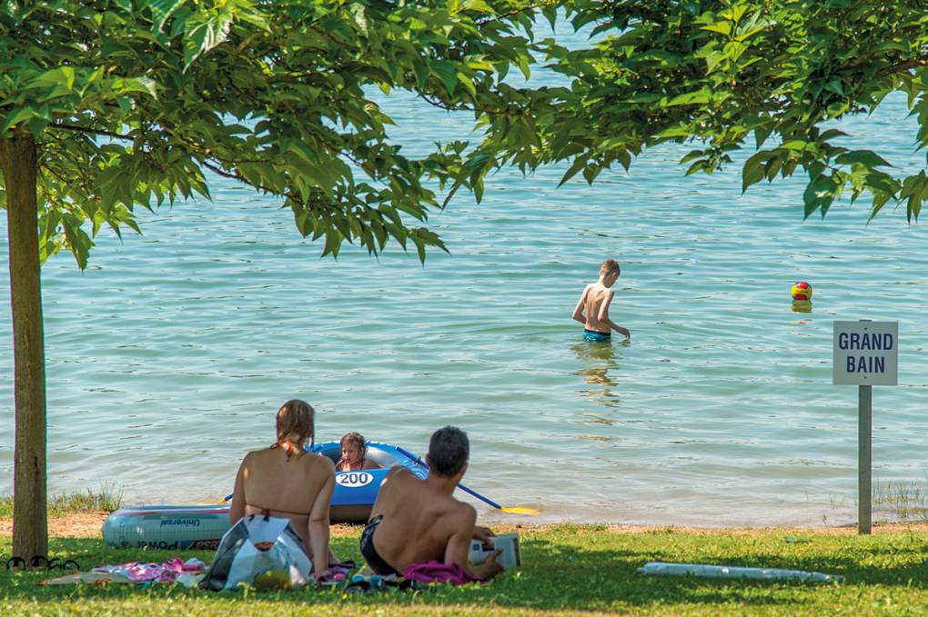 Am Ufer des Doubs entspannen