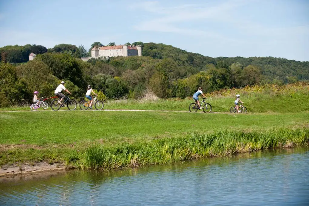 Visit Passavant-la-Rochère