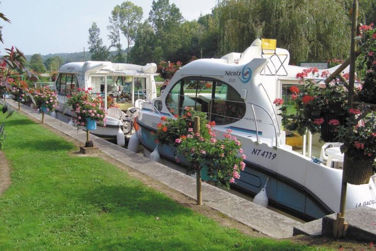 Kanal und mittelalterliche Städte