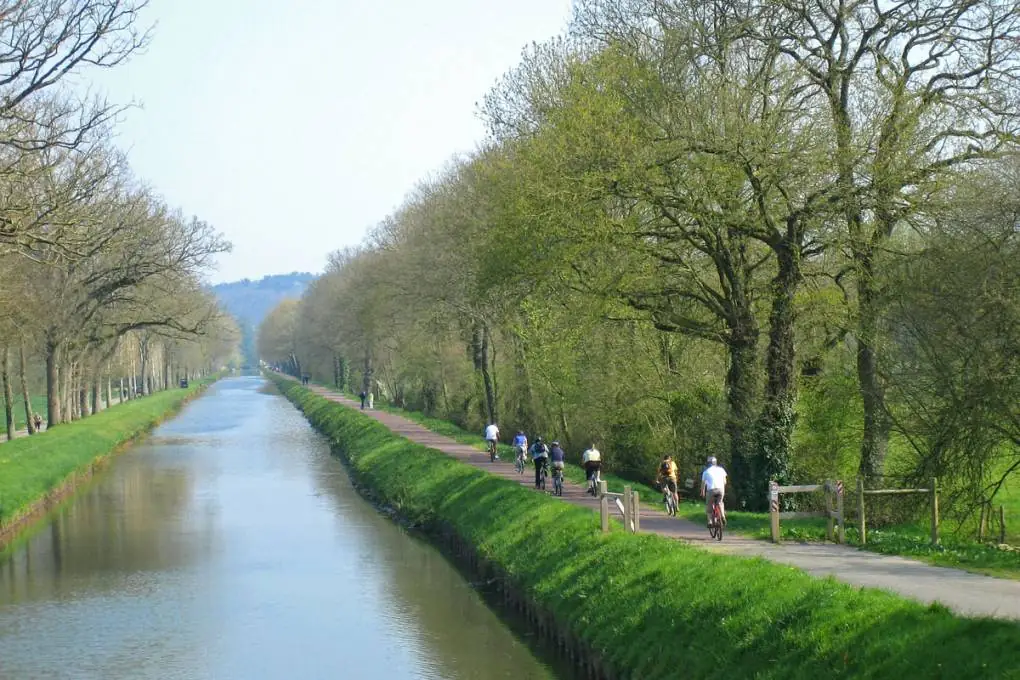 From the Marsh to the Castle of Josselin gallery image