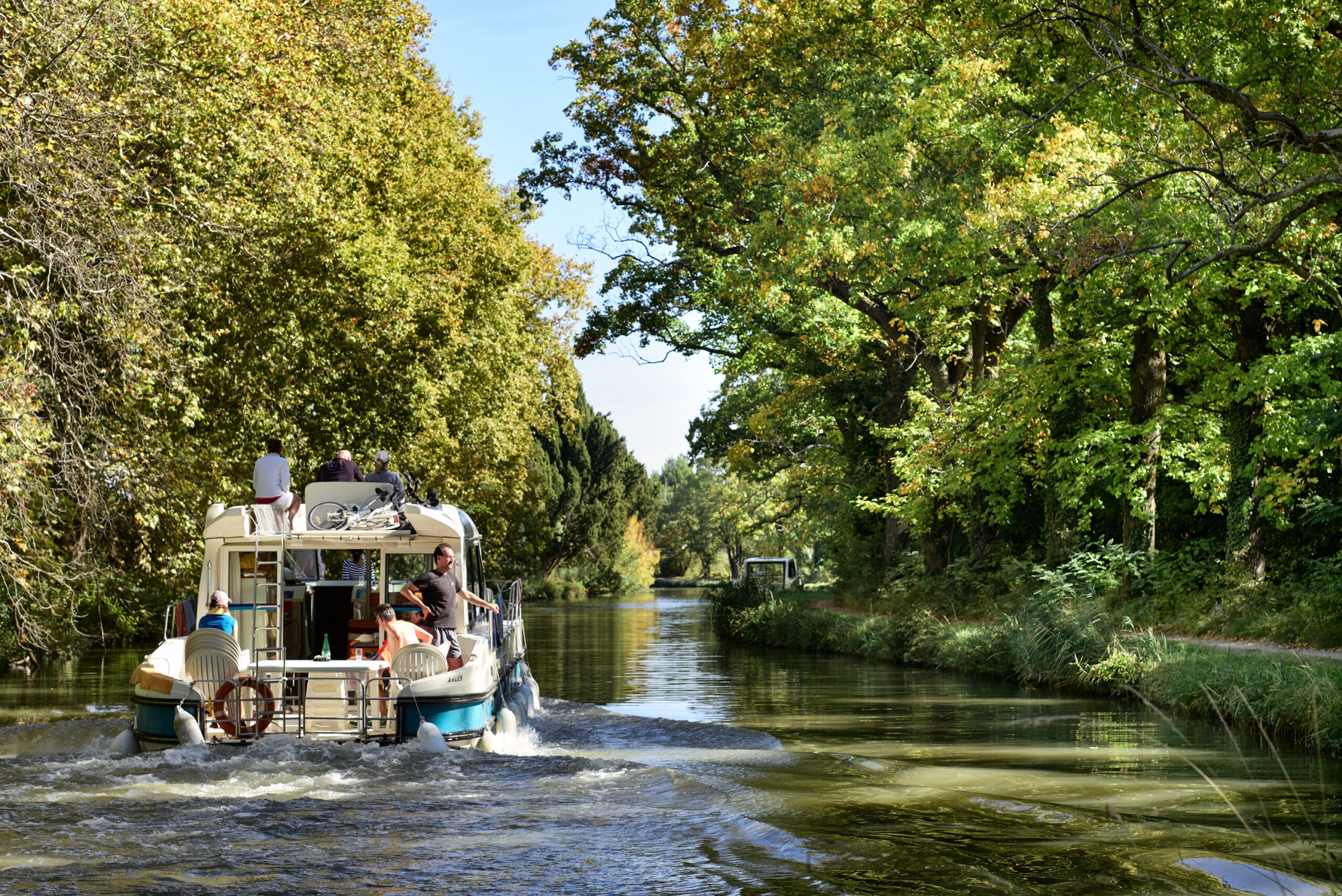 Warum eine Hausbootfahrt zu Ostern?